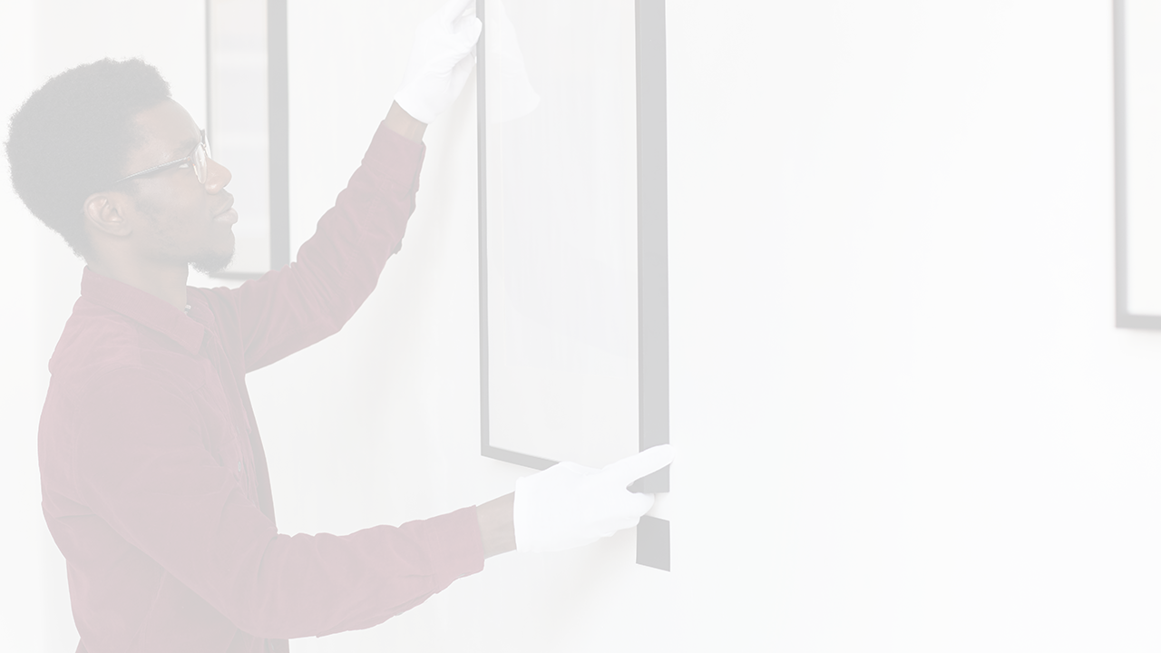 The Ultimate Guide on How to Hang Pictures on Plaster Walls