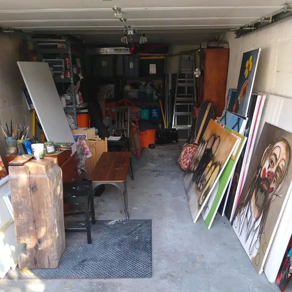 A Complete List of Essential Hardware Every Art Studio