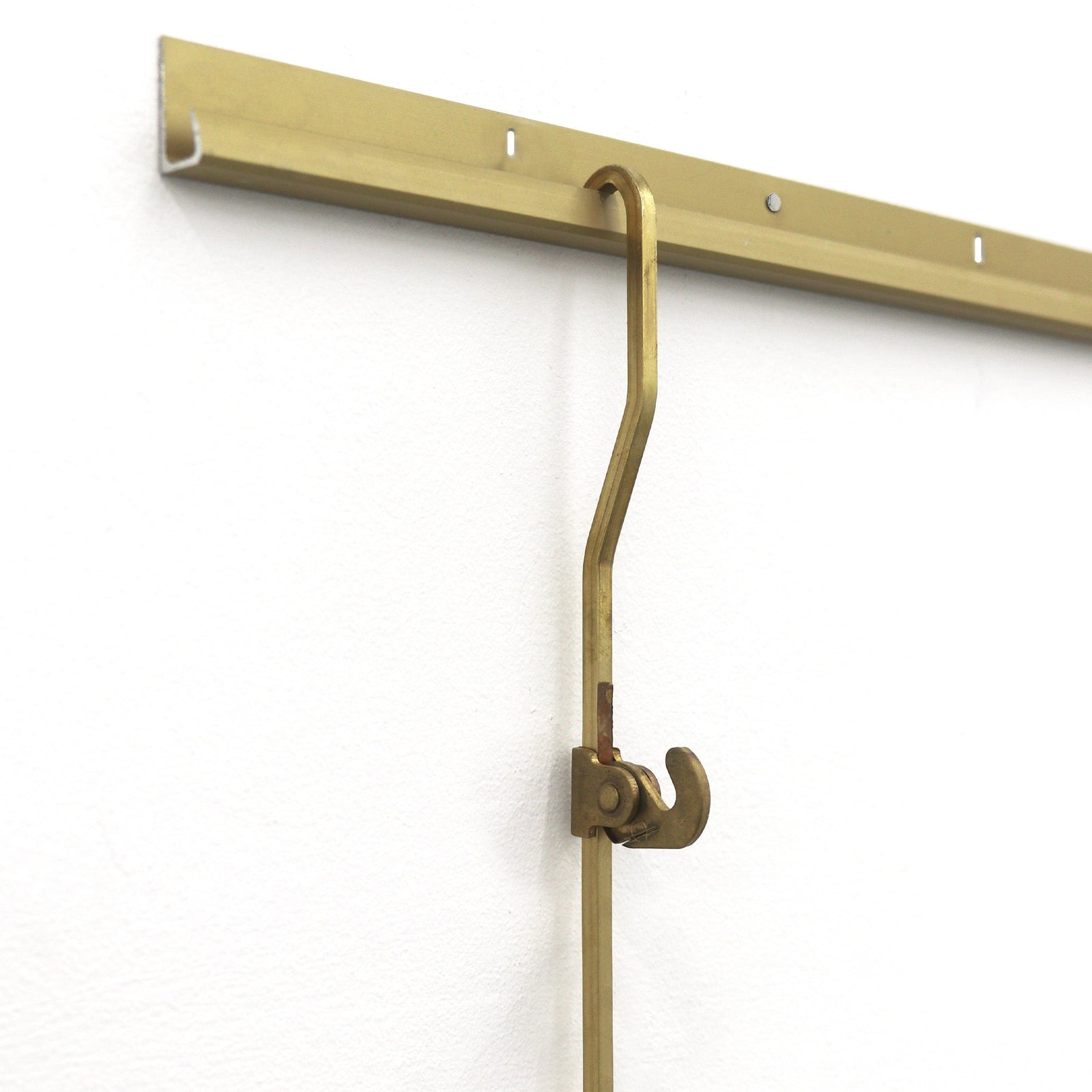 Brass Gallery Rod Kit - S-BGS-KIT - Picture Hang Solutions