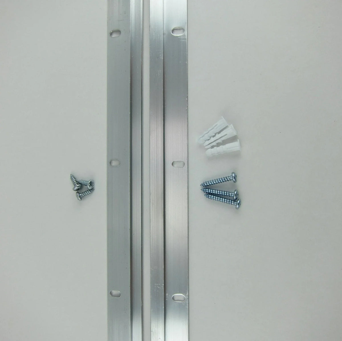 Light Cleat 12 - Inch Wood Frame Kit - Supports 100 Lbs - S-HWR-163 - Picture Hang Solutions