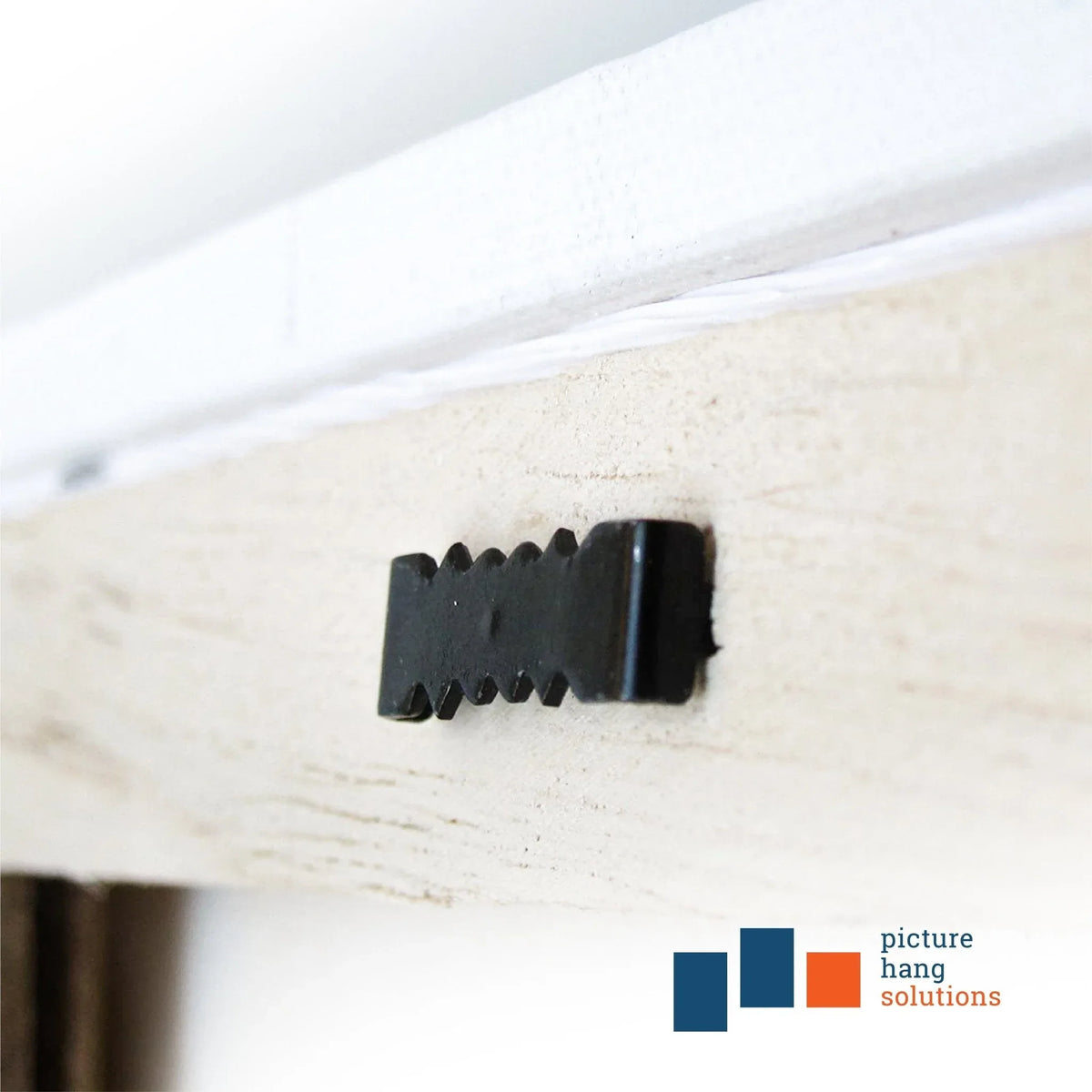 Small Sawtooth Nailess Black - S-HWR-3919X - Picture Hang Solutions