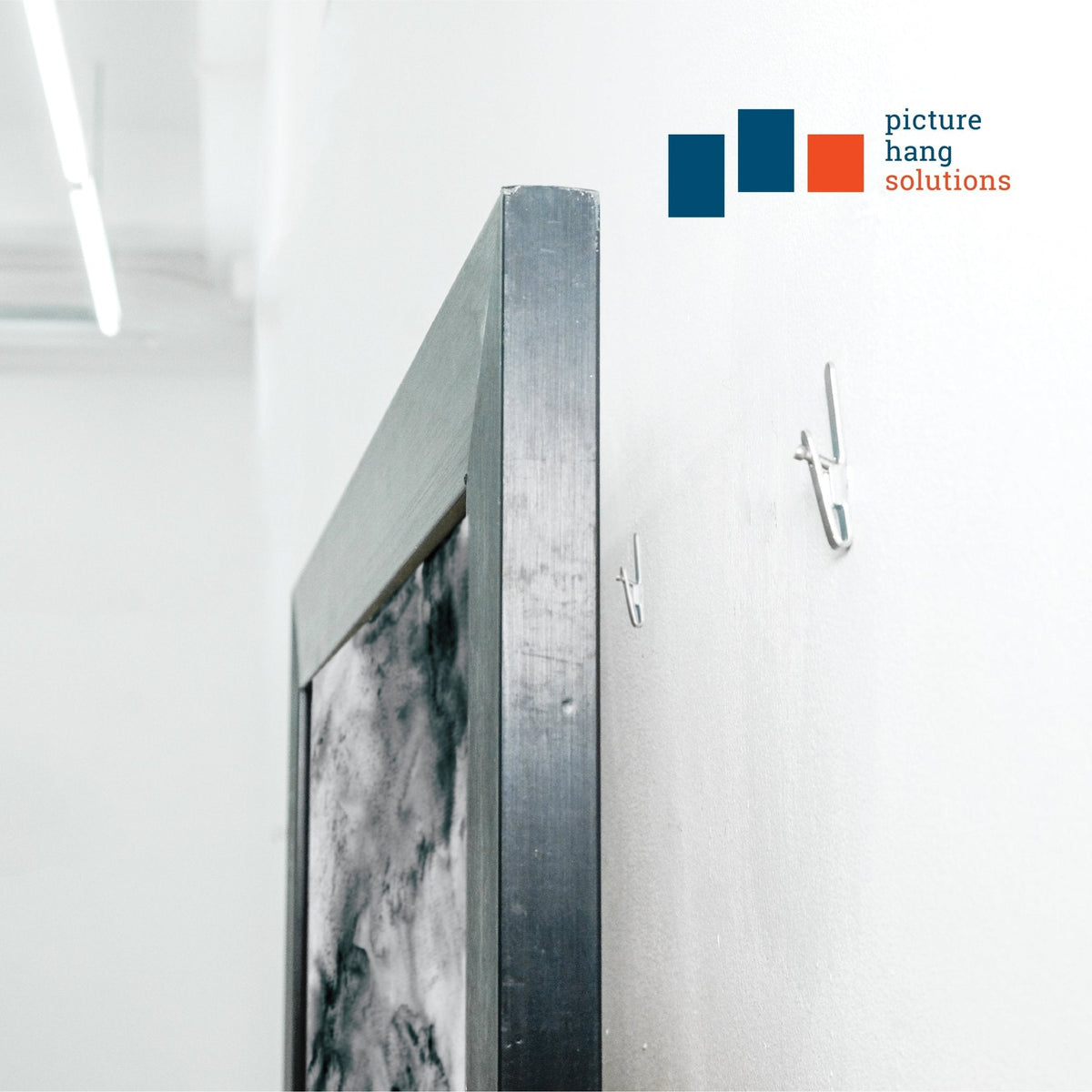 Wall Buddies Wood Large - 1 Pair - S-HWR-W-3300 - Picture Hang Solutions