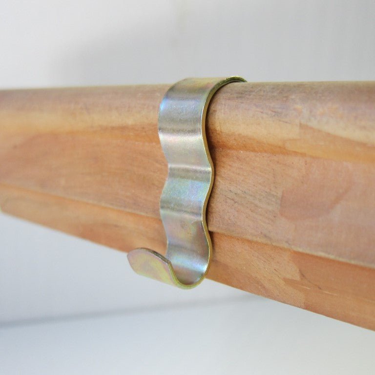 Wide Picture Rail Hook - S-HWR-2320X - Picture Hang Solutions