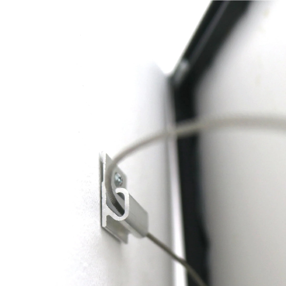 Wire Hanger 40 lbs - S-CLEAT-WD1M - Picture Hang Solutions